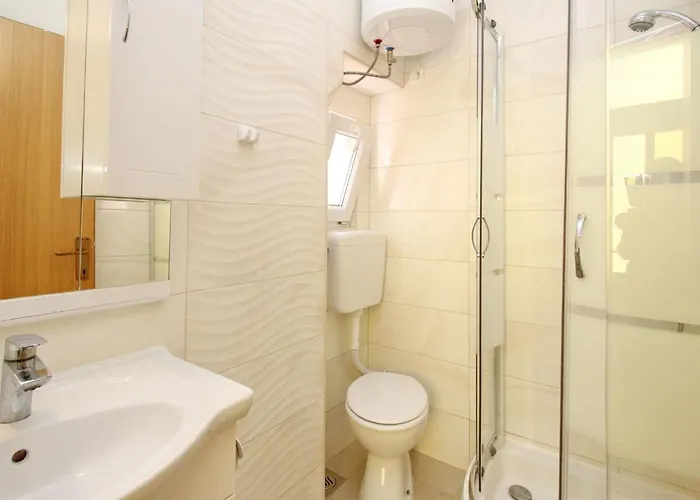 Mihovil By Interhome 巴斯卡