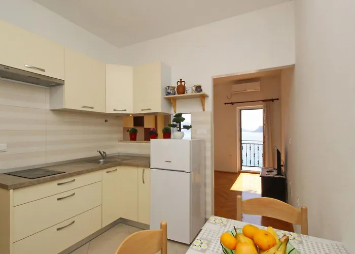 Apartment Mihovil By Interhome